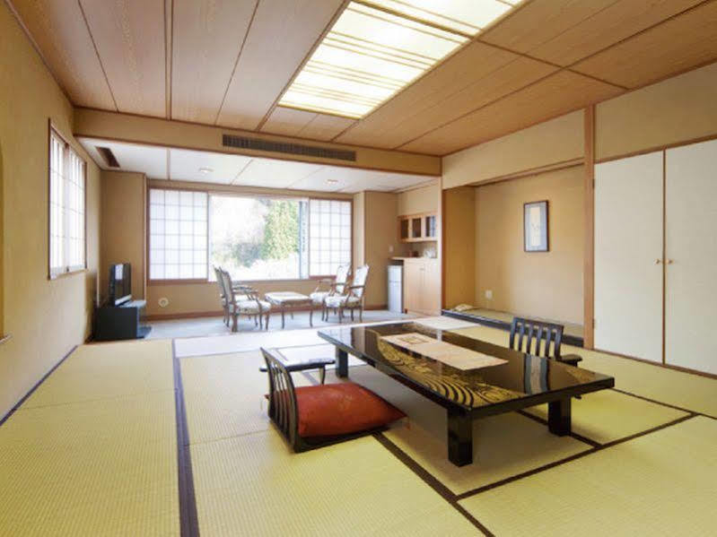 Hananoyu Sendai Esterno foto